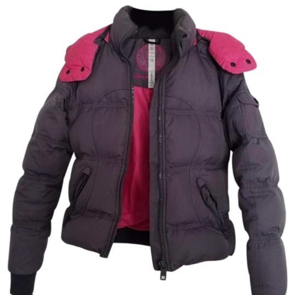 Lululemon grey and pink short puffer coat.